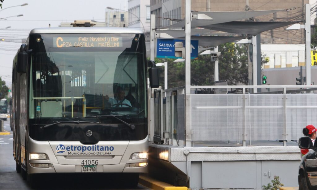 METROPOLITANO TRANSPORTE